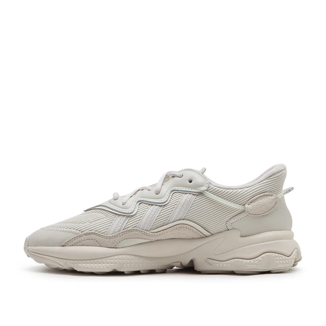 adidas Ozweego (Beige)